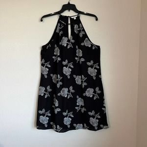 Junior's Candie's Black Floral Pleated Halter Swing Dress Size: Large